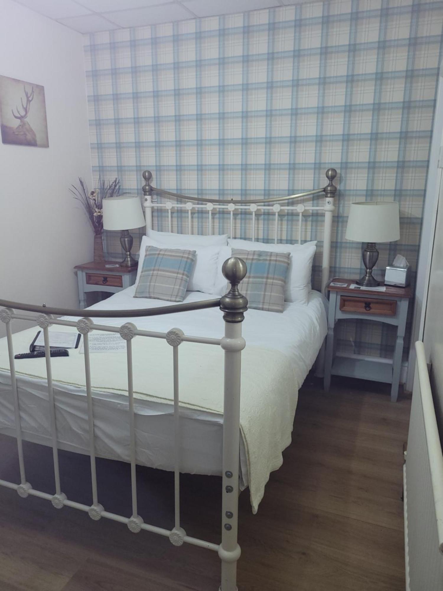 J'S Mayfair Guest House แบล็คพูล ภายนอก รูปภาพ