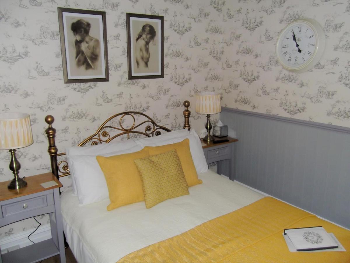 J'S Mayfair Guest House แบล็คพูล ภายนอก รูปภาพ